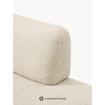 Šviesiai smėlio spalvos maža sofa (lilo)