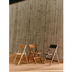 Light brown folding chair flat (frama)