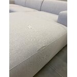 Didelė šviesi kampinė sofa (melva) su grožio trūkumais
