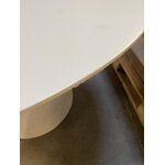 White dining table ibiza (actona) with beauty flaw