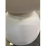 Valkoinen design-sohvapöytä branford (jotex), jossa kauneusvirheitä