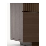 Tumši brūna kumode (sato) (vesels, kastē)