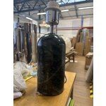 Marmorinen pöytävalaisin (gia)