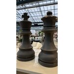 Garden decoration with chess (bizzotto) flaws