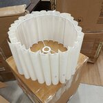 Bēša grīdas lampa (lucina)