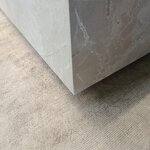 Šviesus marmuro imitacijos kavos staliukas (lesley) su kosmetiniu defektu