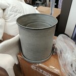 Pilkas gėlių vazonas, 2 vnt. augalų (Dbkd)