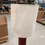 Vīna sarkana grīdas lampa (Luomo)