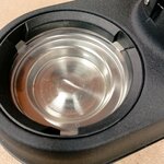Tumši pelēks gāzētā ūdens aparāts Carbonator Pro (Aarke)
