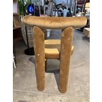 Ruskea samettinen designtuoli (Calan)