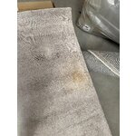 Carpet (jane) 80x200 with a flaw
