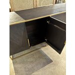 Tumši brūns zems masīvkoka skapis (Harry)