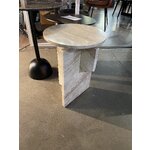 Design coffee table (marisa) with a beauty flaw