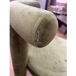 Green velvet chair (calan) with a cosmetic flaw