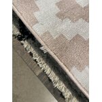 Beige-valkoinen kuviollinen matto plus (distristore matot) 160x230 kauneusvirheellä