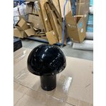 Черная светодиодная аккумуляторная настольная лампа (Walter) с косметическим дефектом.