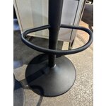 Juoda baro kėdė „Finch“ (actona) h=59-80 grožio trūkumai