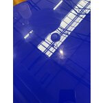 Blue coffee table zig zag (pols potten) with a cosmetic flaw