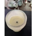 Scented candle japonica collection (voluspa) with a flaw