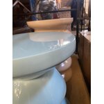 Vaaleansininen design sohvapöytä siksak (pols potten), jossa kauneusvirheitä