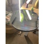 Sienas spogulis ar melnu rāmi (austrumi) d=55 ar skaistuma trūkumu