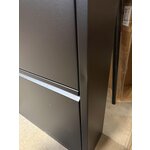 Must Jalatsikapp Caruso (Kare Design)