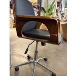 Dizaina biroja krēsls Patron (Kare Design)