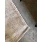 Light brown hand-woven viscose rug (jane) 200x300 with a flaw