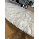 Dizaina pusdienu galds ar marmora virsmu (abby) d=120 ar skaistuma trūkumu