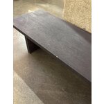 Matala sohvapöytä Konalta (Ferm Living), jossa kosmeettisia virheitä.