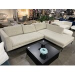 Didelė šviesiai pilka kampinė sofa (mama) su grožio defektu