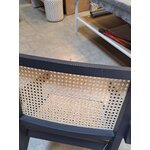 Must Rotangiga Täispuidust Tool (Sissi)