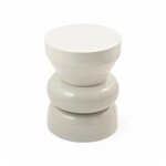 Šviesiai pilkas šoninis staliukas „Calypso“