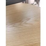 Lipasto (zumi), jossa kosmeettinen vika