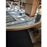 Apvalus sieninis veidrodis su mediniu rėmu (avery) d=72 su nedideliais kosmetiniais defektais