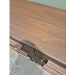 Rudos spalvos medžio masyvo komoda (Paul)