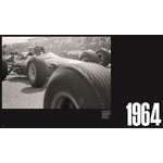 Декоративная книга (Ferrari - Внутри и снаружи)