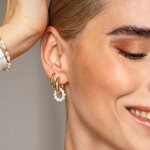 Gold earrings creolen (schmuckkollektiv) broken